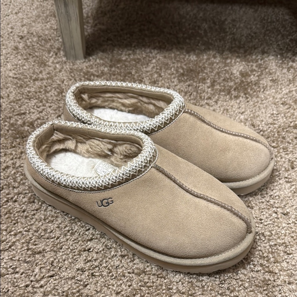 UGG Tan Cozy Slippers with Plush Lining